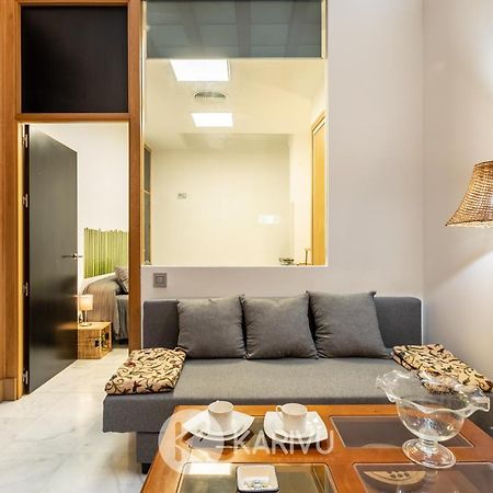 Apartamento Estudio Karivu Señor de la Sentencia Sevilla Exterior foto